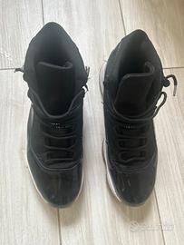 Jordan 11 nere