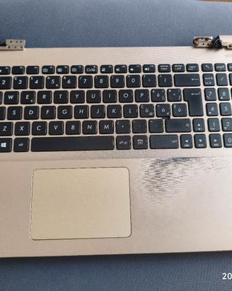 ASUS F555U - i7 + 8GB RAM + GeForce 920M 