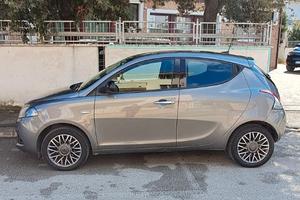 Lancia Ypsilon GPL