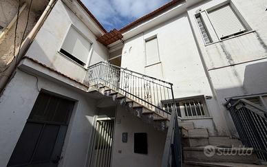 SOLUZIONE SEMINDIPENDENTE DA RISTRUTTURARE