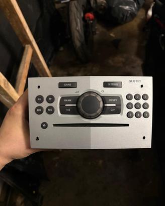 Autoradio originale OPEL CORSA CD30 MP3 – Ricambio