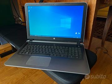 Laptop HP Pavilion 16' con SSD, Win 10