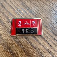 Pin omega