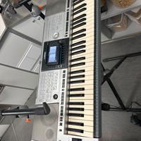 Tastiea Yamaha  psr 3000