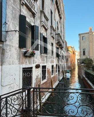 3 unità di pregio in centro storico