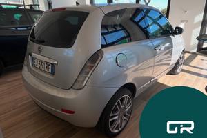 Lancia Ypsilon 1.3 MJT 75 CV PLATINUM