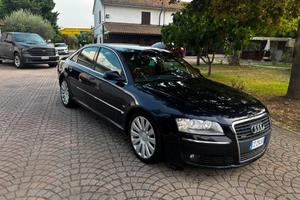 Audi A8 4.2 V8 TDI F.AP. quattro tiptronic SLINE P