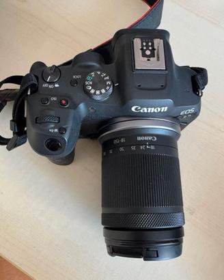 fotocamera mirroless Canon EOS R7