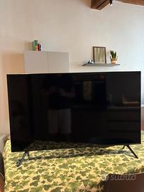 **Samsung 43" UE43CU7170UXZT –Smart TV 4K UHD €220