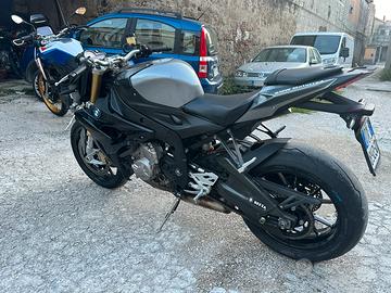 Bmw s1000r