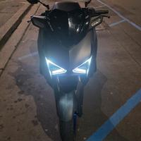 x.max 300 super accessoriato  come nuovo