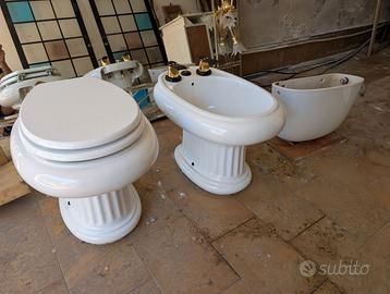 WC+ Bidet+ Cassetta dello scarico
