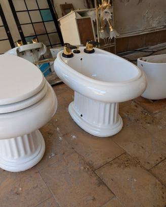 WC+ Bidet+ Cassetta dello scarico