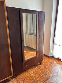 Armadi vintage