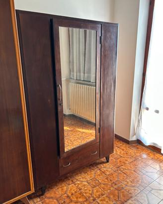 Armadi vintage