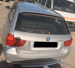 RICAMBI E MOTORE BMW 320D N47D20C