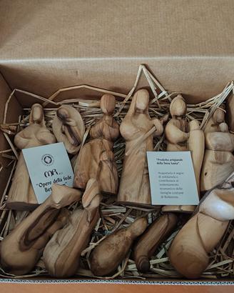 presepe di legno inciso a mano