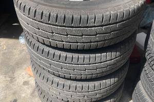 gomme invernali 215/75/16cerchiate per Ducato