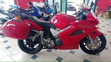 Honda VFR 800 V-tech