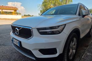 Volvo XC40 diesel 150 cv automatica