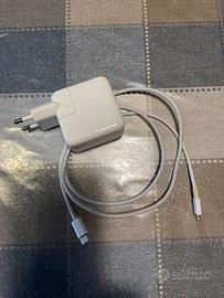 Apple alimentatore 29W + due cavi (leggi tutto)