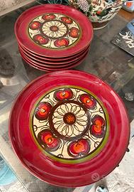 Piatti: 2 piani, 6 frutta