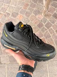 Nike x Corteiz air max 95 honey Black