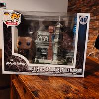 Funko pop Addams family mansion uncle fester