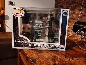 Funko pop Addams family mansion uncle fester