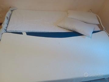 Due materassi e due cuscini a Biella