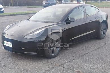 TESLA Model 3 RWD