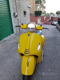 Piaggio Vespa 125 GTS Super ABS - 2021