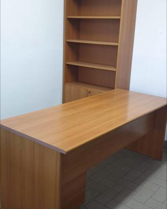 Scrivania+libreria+sedia da ufficio 