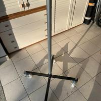 Asta portagomme auto