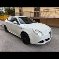 🔥  GIULIETTA 2.0 170CV AUTM.  FULL  GARANZIA 2026