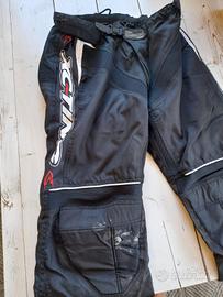 Abbigliamento moto enduro