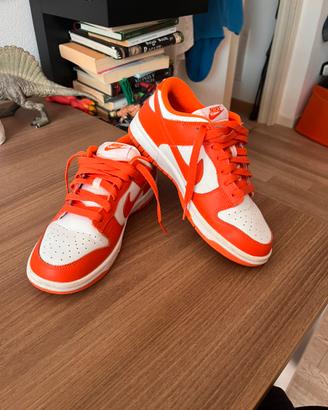Dunk nike da bambino arancioni e bianche