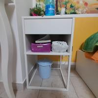 Comodino cameretta