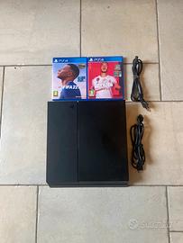 PlayStation 4 + 2 Giochi