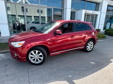 Mitsubishi Outlander MITSUBISCHI 4X4 Benzina - Pos