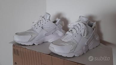 Nike Air Huarache bianche