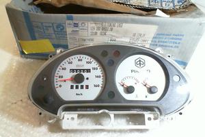 GRUPPO STRUMENTI SUPER HEXAGON PIAGGIO 583272