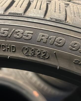 Gomme winter 245/35/19 93 w