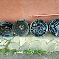 4 cerchi auto e catene da neve