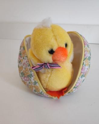 Peluche Pulcino in Uovo di Stoffa