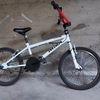 Bmx Atala con cerchi da 20"