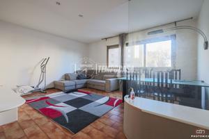 LUMINOSO QUADRILOCALE COMPLETAMENTE ARREDATO