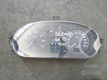 Quadro strumenti per Renault Scenic del 2000 1.6B