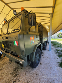 Camioncino ex militare FIAT IVECO ACR838