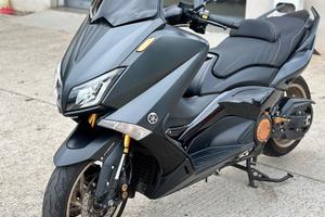 Yamaha T Max 530 Iron Max